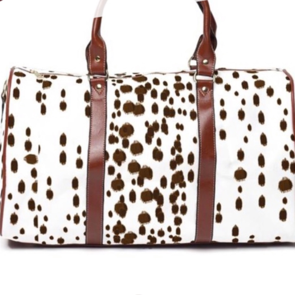 NWOT SHOULDA BEEN A COWGIRL WEEKENDER DUFFLE